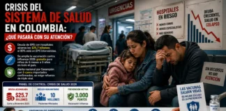 Crisis del sistema de salud en Colombia: Deudas y Vacunación 2026 Medicos atendiendo pacientes en un hospital publico de Colombia durante la crisis financiera de las EPS.